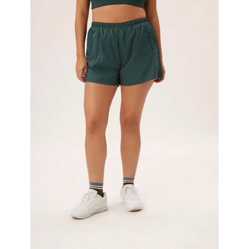 Girlfriend Collective Moss Gazelle Short